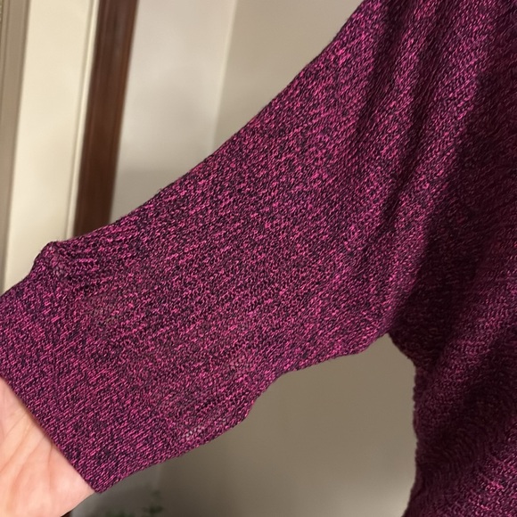 Express Women's Heather Magenta Knit Sweater bat wing 1/2 sleeve ribbed size M - Picture 3 of 9